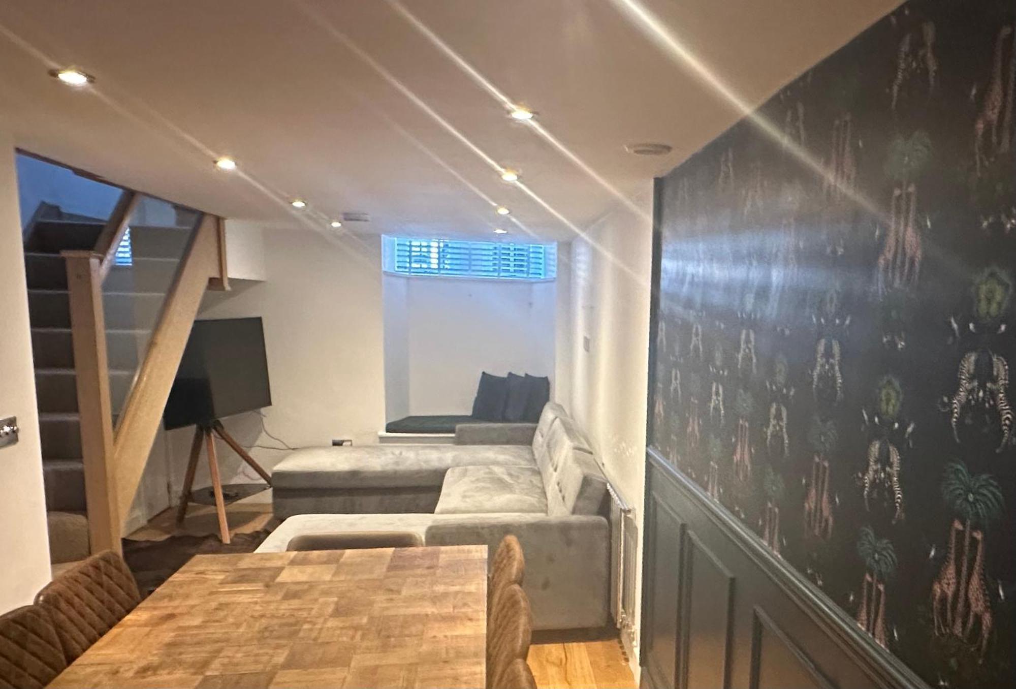 Luxury Retro 4 Bed Town House In Heart Of * Alnwick